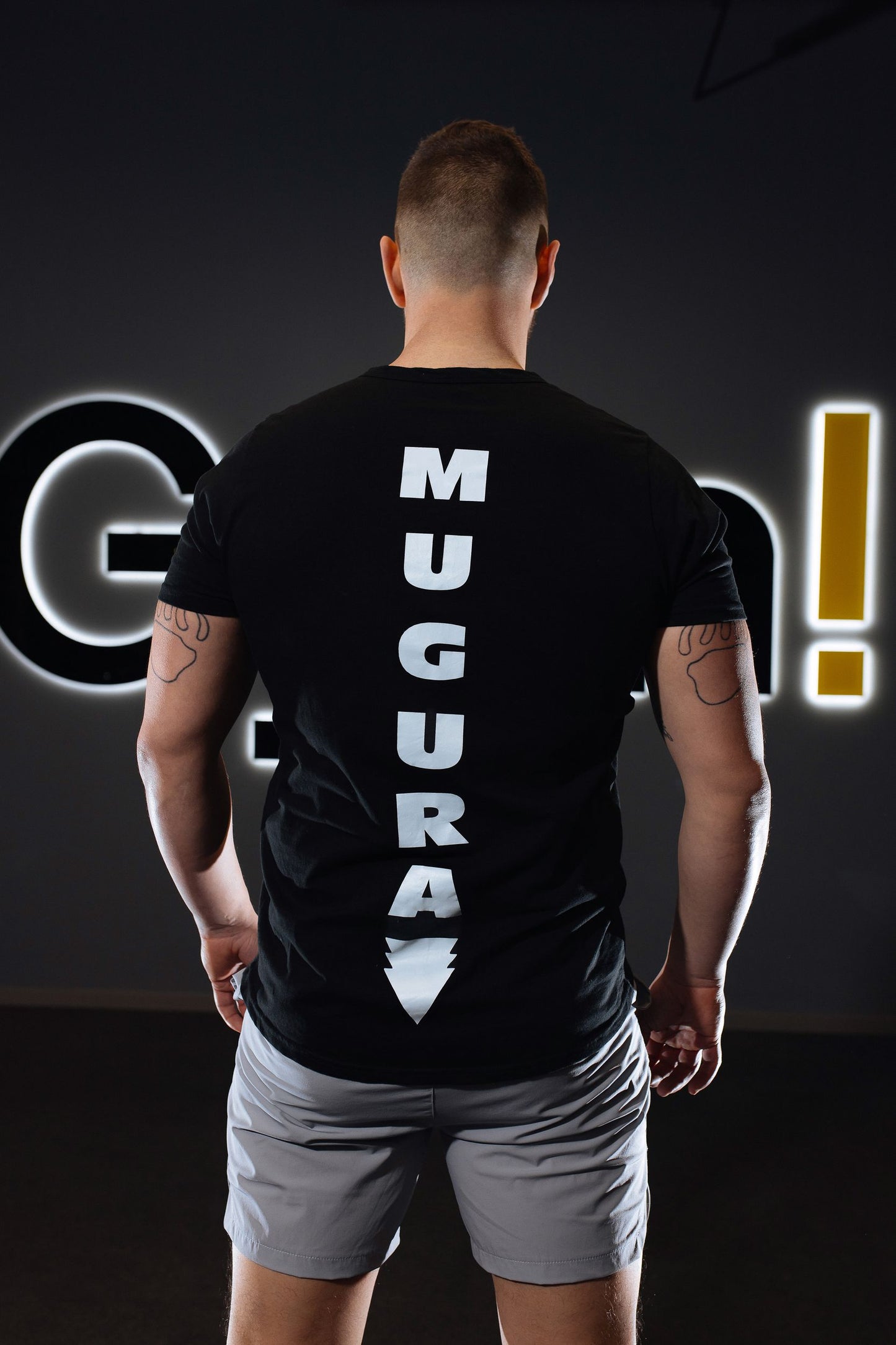 MUGURA Short Sleeve Tee